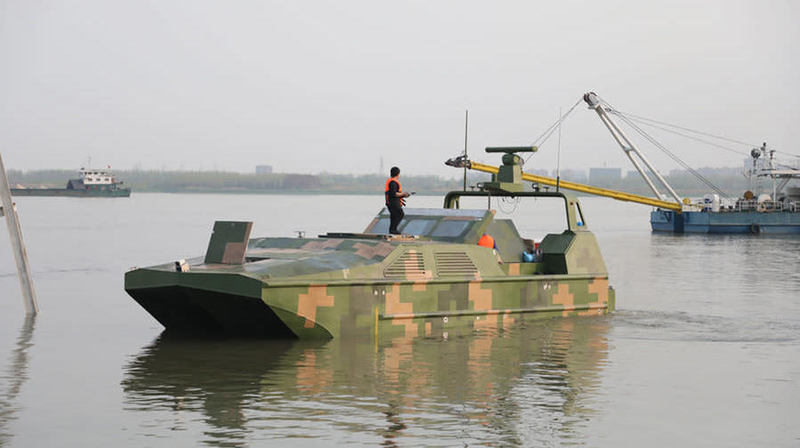 Illustration for article titled We Can't Tell if China’s 'Sea Lizard' Drone-Boat-Tank Thing Is a Harbinger or Gimmick